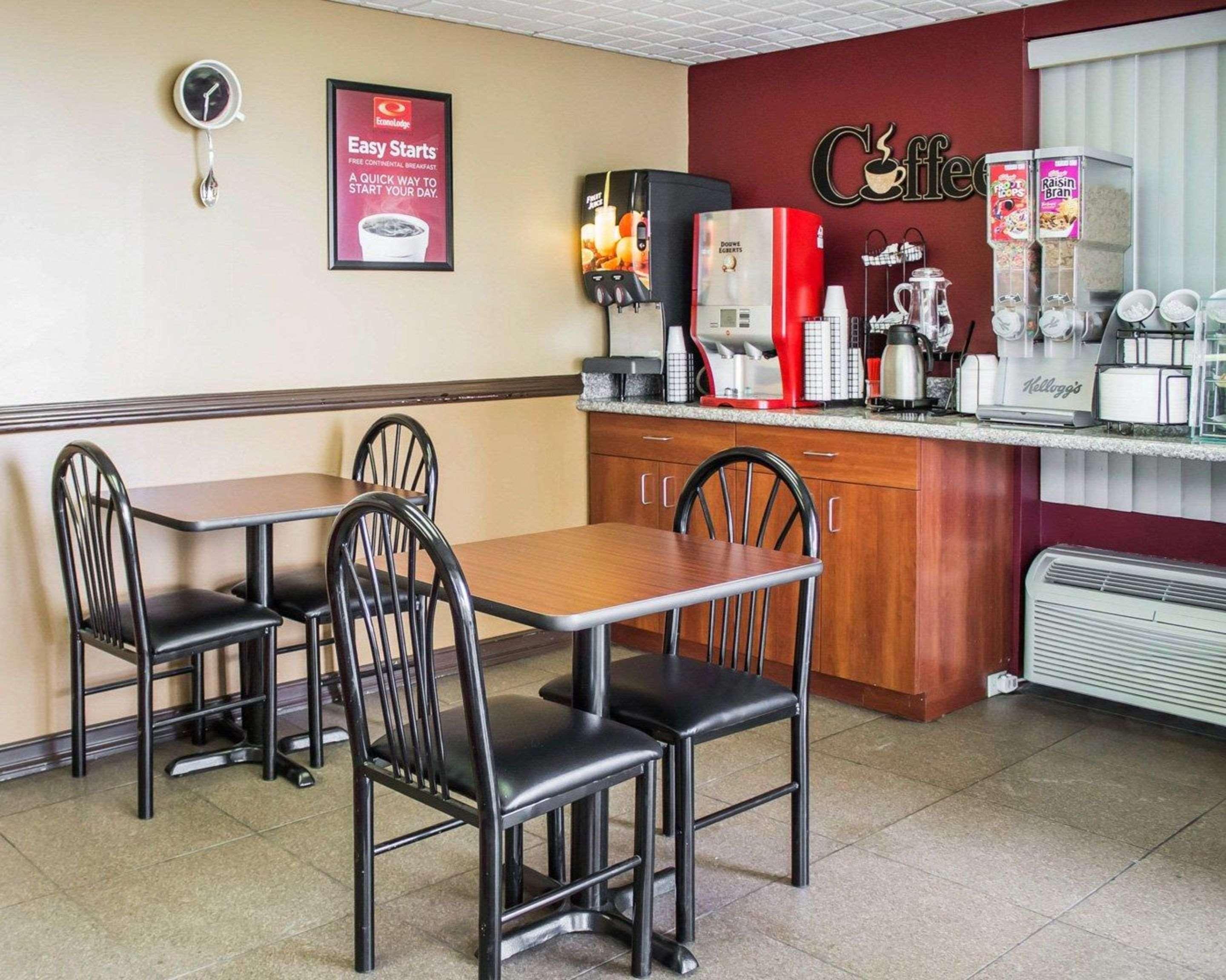 Econo Lodge Columbus Buitenkant foto