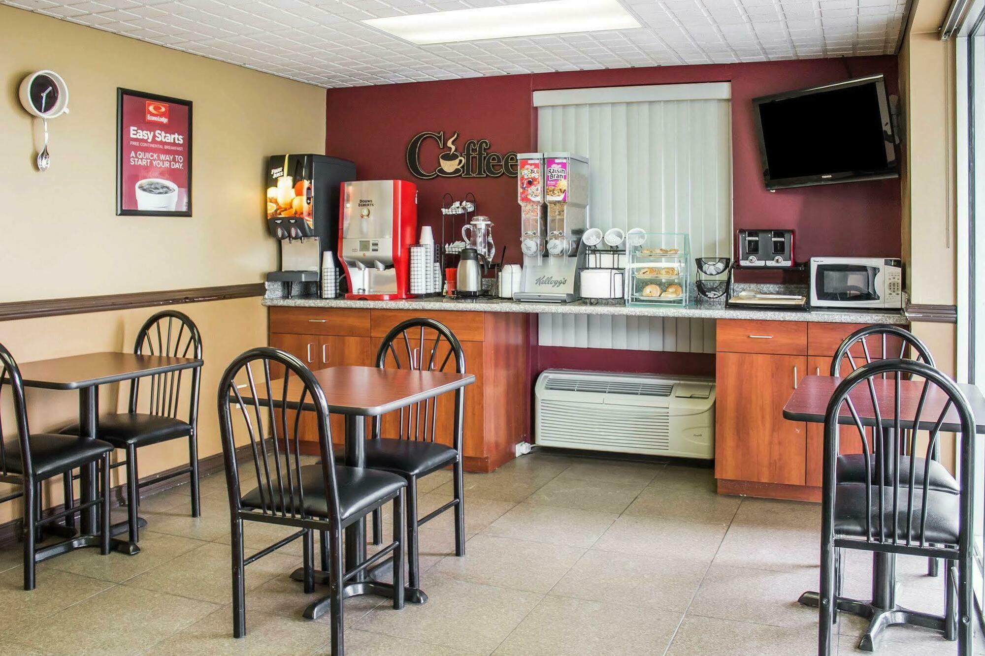 Econo Lodge Columbus Buitenkant foto